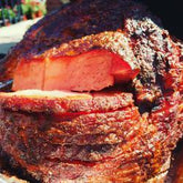 SuckleBusters Texas Pecan BBQ Rub 340g smoky pecan rub — pack angle view