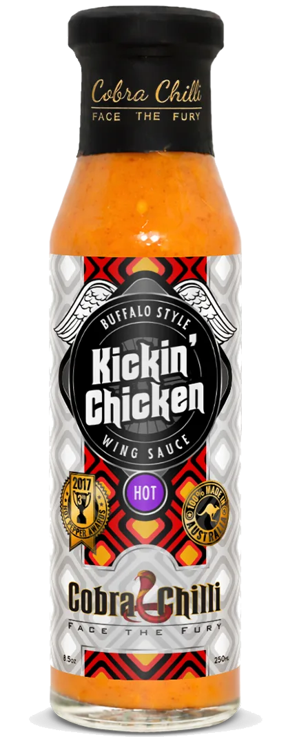Cobra Chilli Kickin' Chicken Wing Sauce Hot 250ml hot sauce — transparent bottle cutout, front view